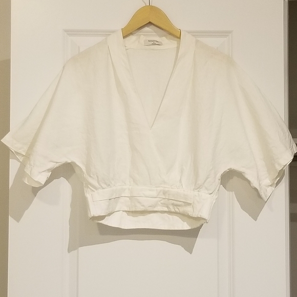 Babaton Tops - BABATON White Linen Crop Top Size Medium